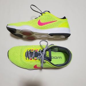 Nike Zoom Fit Trainers